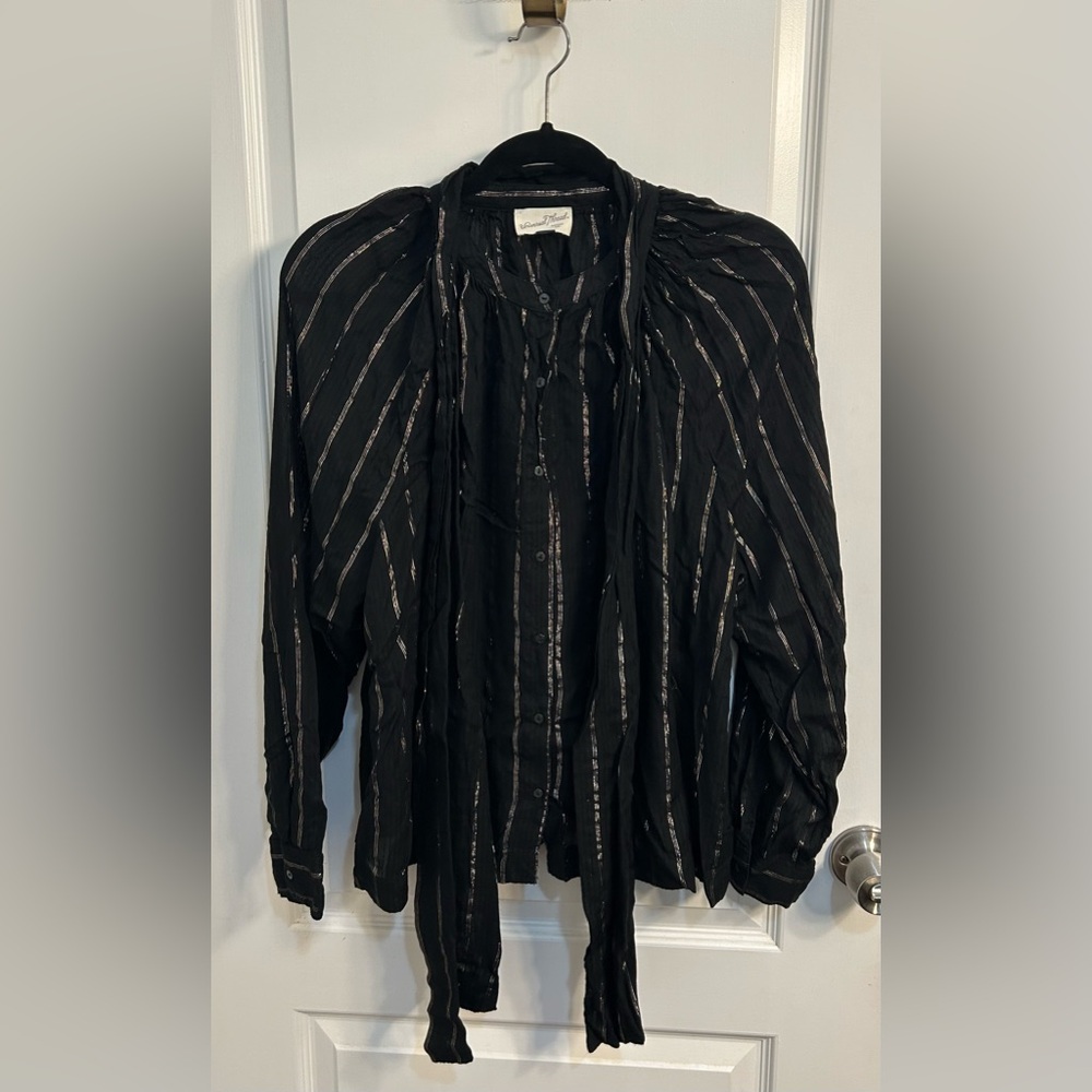 Universal Thread Blouse